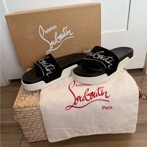 Christian Louboutin Black and White Slide Sandals 38.5 Dear Pool Flat